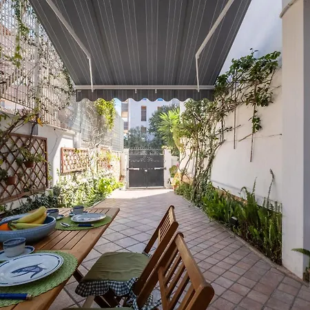 Villa Elegante Lu' Centro Citta A 10 Minuti Dal Mare Cagliari